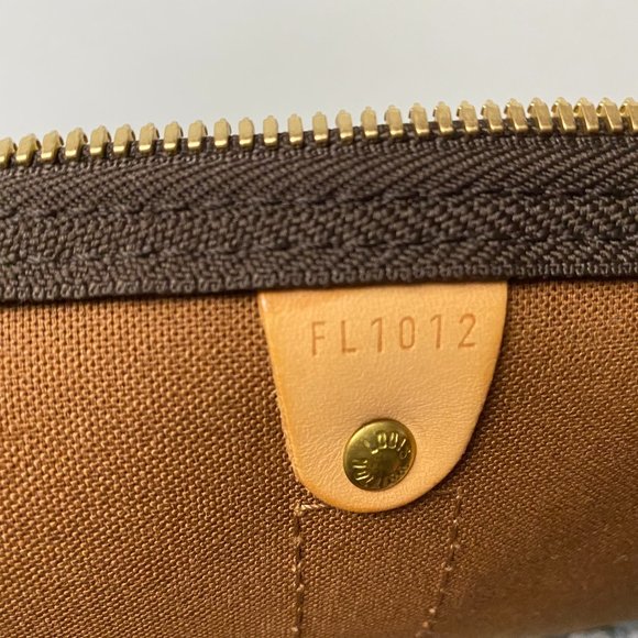 Louis Vuitton Monogram Keepall 60 Duffle Hand Bag - Picture 9 of 12